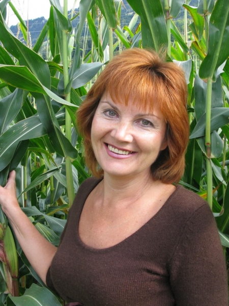 Elena (Fribourg) / Réf. 91065 / Adhérente Agence Amélie