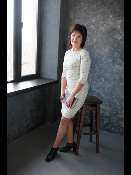 Elena (Fribourg) / Réf. 91065 / Adhérente Agence Amélie