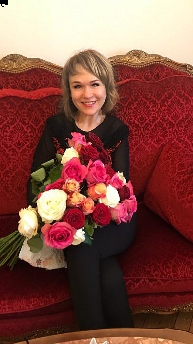 Photo de Elena (Paris) / Réf. 91104 / Agence Amélie