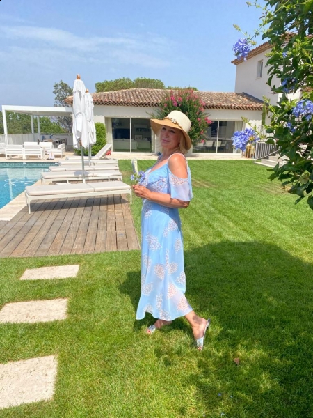 Elena (Paris) / Réf. 91104 / Adhérente Agence Amélie