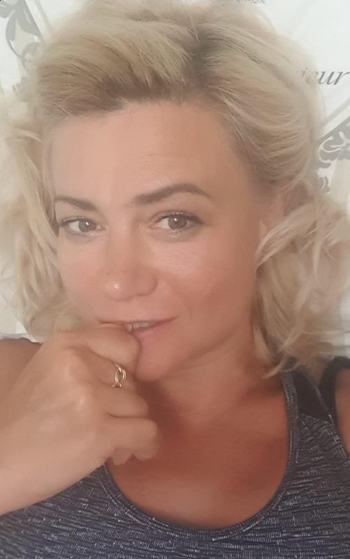 Photo de Galina (Paris) / Réf. 92132 / Agence Amélie