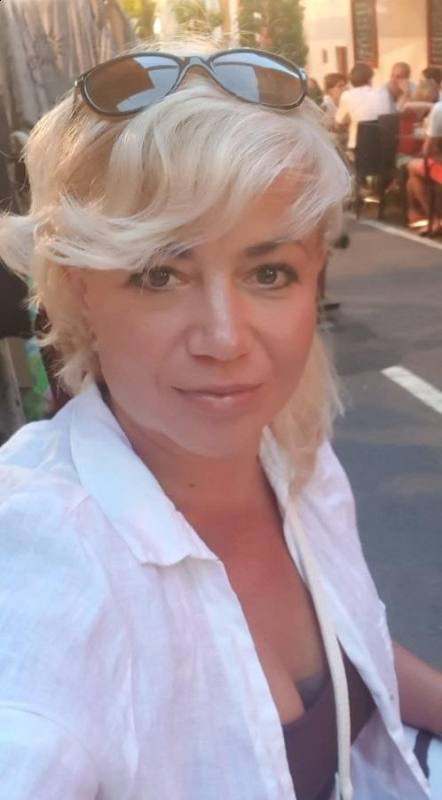 Photo de Galina (Paris) / Réf. 92132 / Agence Amélie