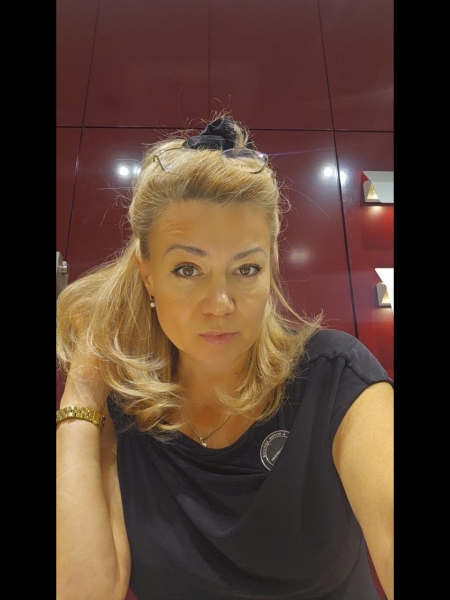 Galina (Paris) / Réf. 92132 / Adhérente Agence Amélie