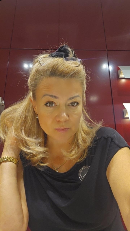 Photo de Galina (Paris) / Réf. 92132 / Agence Amélie