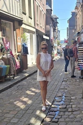 Photo de Galina (Paris) / Réf. 92132 / Agence Amélie