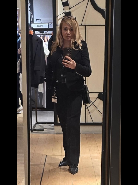 Galina (Paris) / Réf. 92132 / Adhérente Agence Amélie