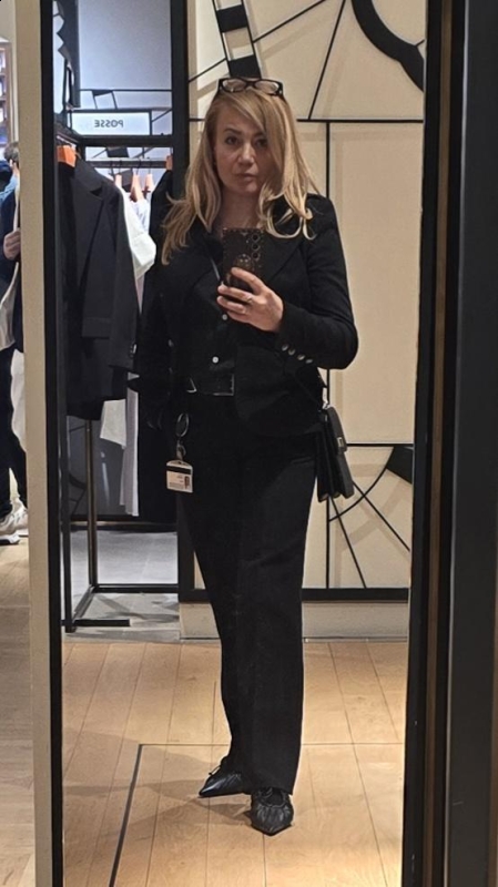 Photo de Galina (Paris) / Réf. 92132 / Agence Amélie