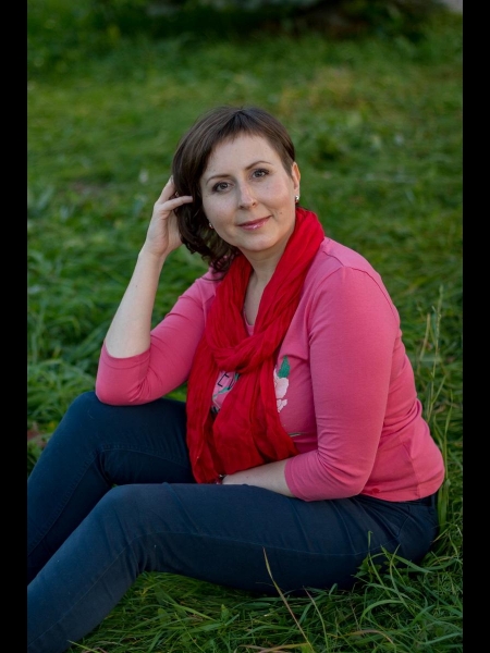 Nadejda / Réf. 91177 / Adhérente Agence Amélie