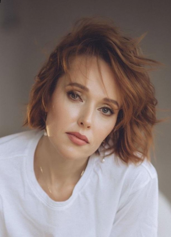 Photo de Angelina / Réf. 91172 / Agence Amélie