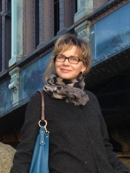 Angela ( Nice ) / Réf. 91271 / Adhérente Agence Amélie