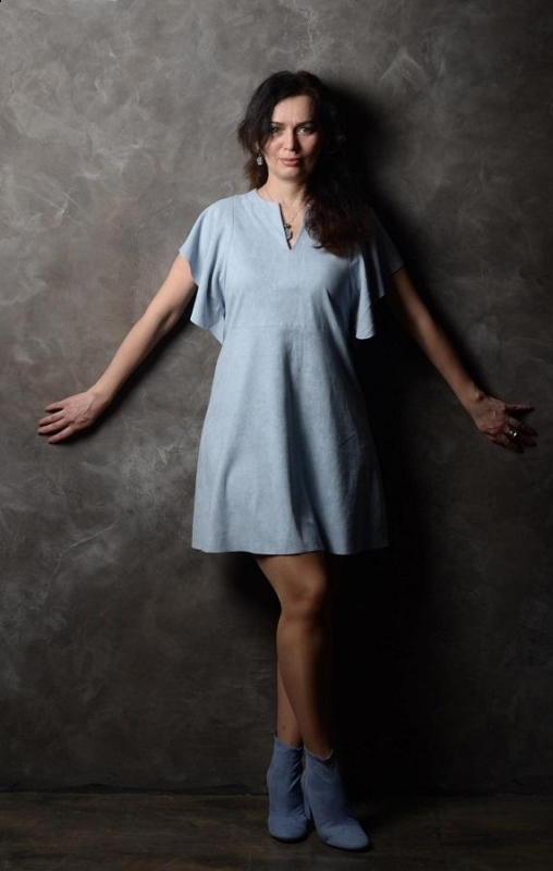 Photo de Irina (maintenant à Paris) / Réf. 91310 / Agence Amélie
