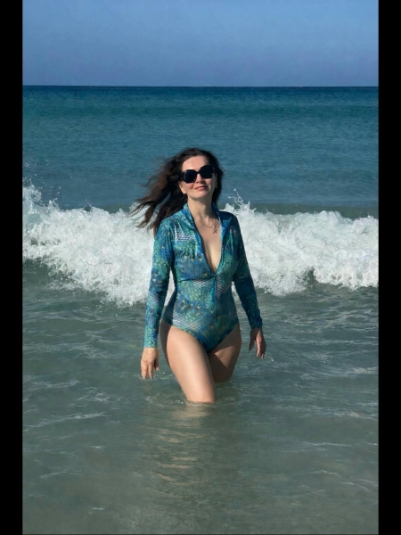 Irina (maintenant à Paris) / Réf. 91310 / Adhérente Agence Amélie