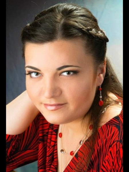 Marcela (Paris) / Réf. 91300 / Adhérente Agence Amélie