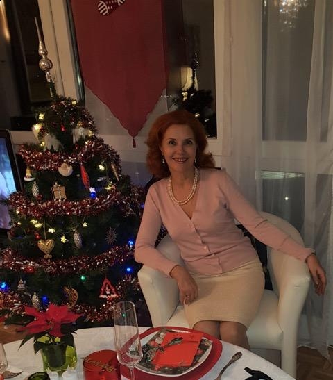 Photo de Alla (Lausanne) / Réf. 91338 / Agence Amélie