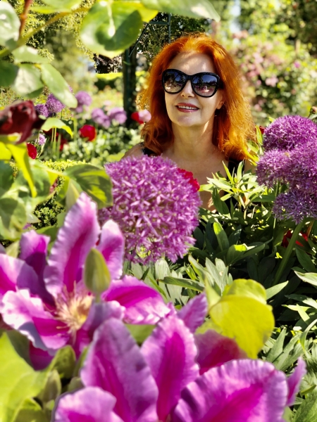 Alla (Lausanne) / Réf. 91338 / Adhérente Agence Amélie