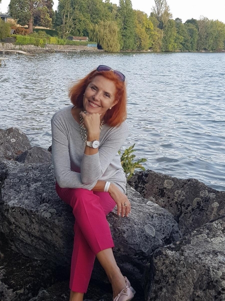 Alla (Lausanne) / Réf. 91338 / Adhérente Agence Amélie