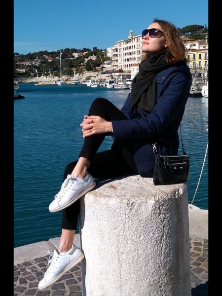 Alexandra (Tours) / Réf. 91335 / Adhérente Agence Amélie
