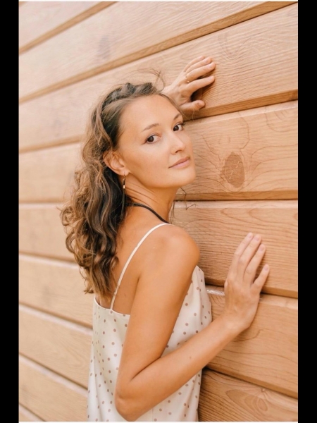 Alexandra (Tours) / Réf. 91335 / Adhérente Agence Amélie