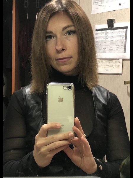 Polina (Bulgarie) / Réf. 91355 / Adhérente Agence Amélie