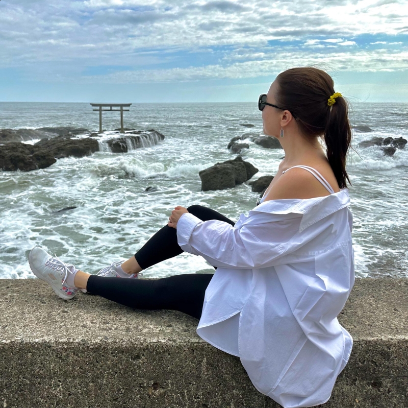 Photo de Polina (Bulgarie) / Réf. 91355 / Agence Amélie