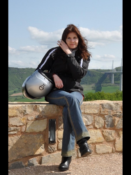 Yulia (Langres) / Réf. 91379 / Adhérente Agence Amélie