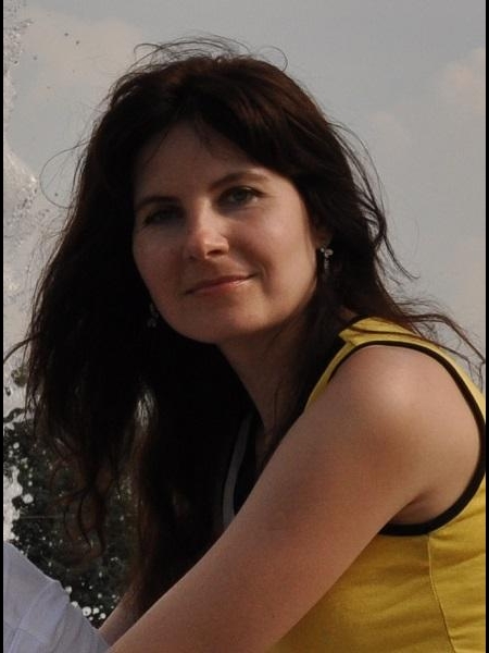 Yulia (Langres) / Réf. 91379 / Adhérente Agence Amélie