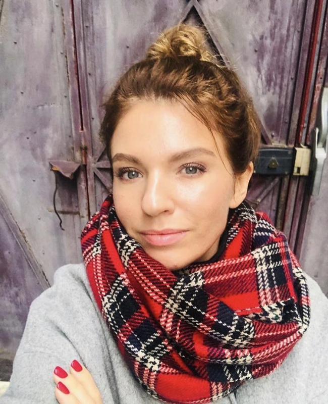 Photo de Eugenia (maintenant à LYON) / Réf. 91386 / Agence Amélie