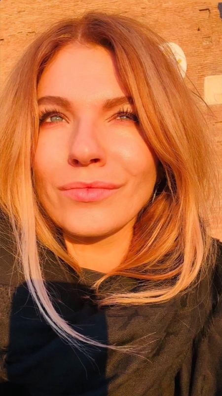 Photo de Eugenia (maintenant à LYON) / Réf. 91386 / Agence Amélie