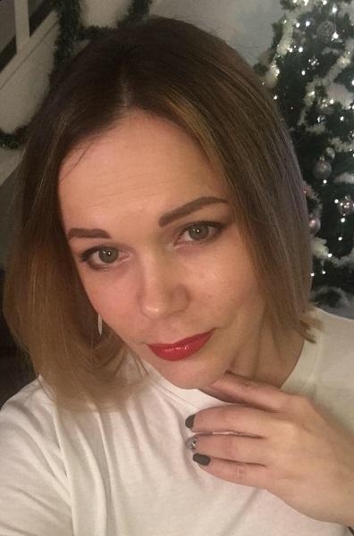 Photo de Galina (Paris) / Réf. 91397 / Agence Amélie