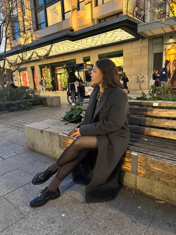 Photo de Galina (Paris) / Réf. 91397 / Agence Amélie