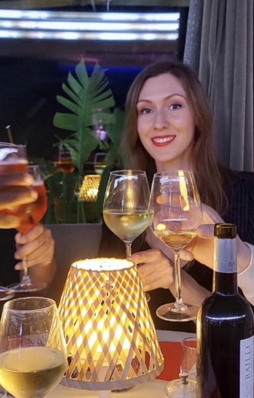 Photo de Ekaterina (Nice) / Réf. 91475 / Agence Amélie