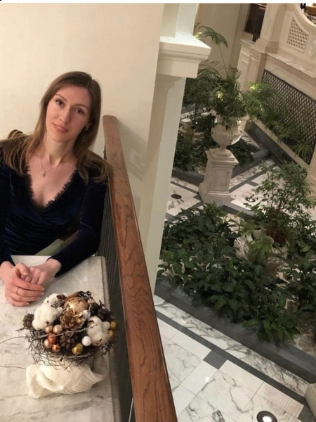 Ekaterina (Nice) / Réf. 91475 / Adhérente Agence Amélie