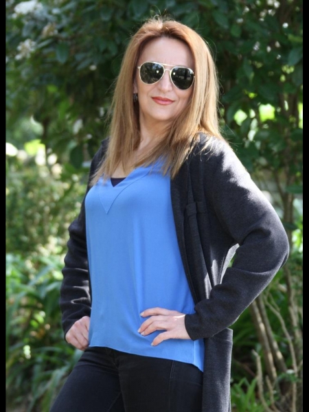 Elena (Portugal) / Réf. 91476 / Adhérente Agence Amélie