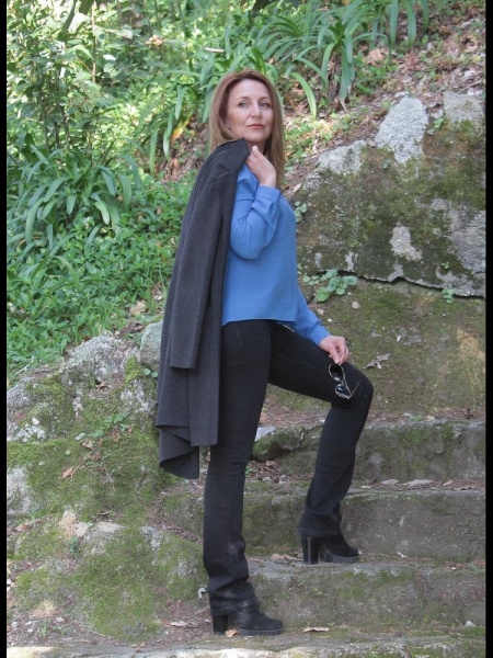 Elena (Portugal) / Réf. 91476 / Adhérente Agence Amélie