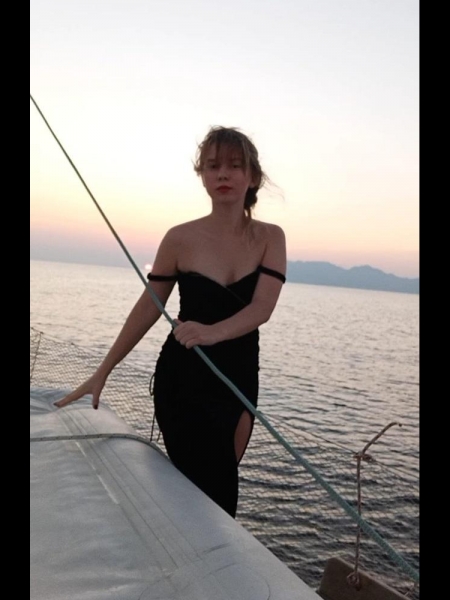Yulia / Réf. 91497 / Adhérente Agence Amélie