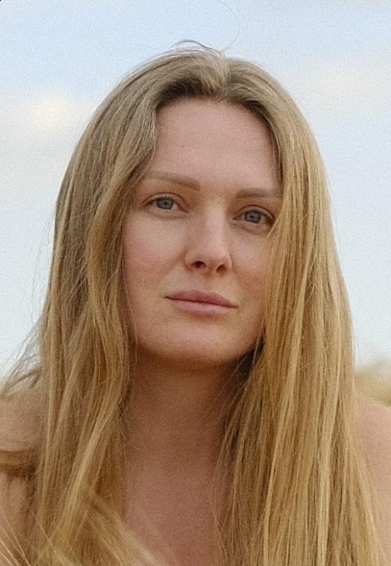 Photo de Lubov (Paris) / Réf. 91500 / Agence Amélie