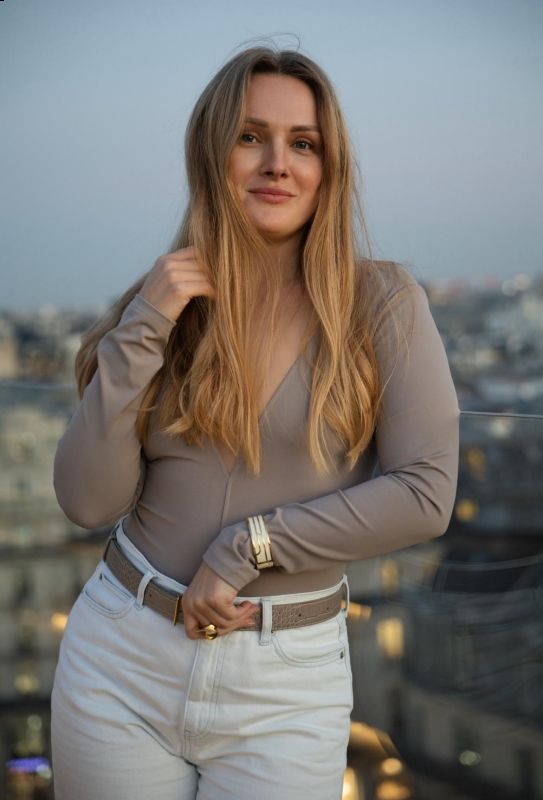 Photo de Lubov (Paris) / Réf. 91500 / Agence Amélie