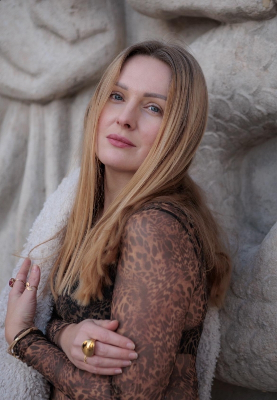 Photo de Lubov (Paris) / Réf. 91500 / Agence Amélie