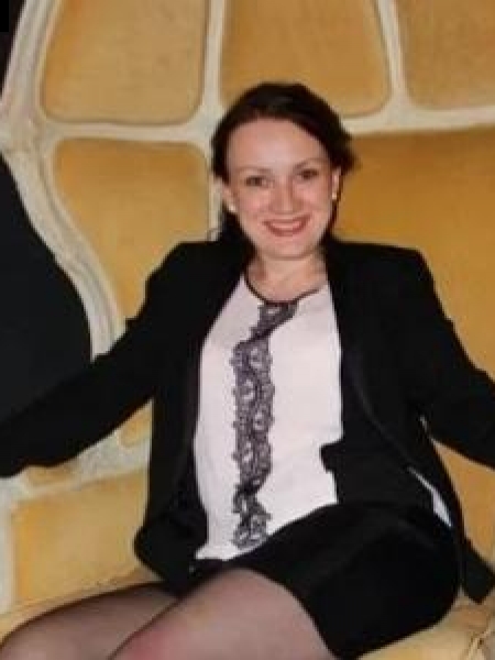 Elena (Metz) / Réf. 91502 / Adhérente Agence Amélie