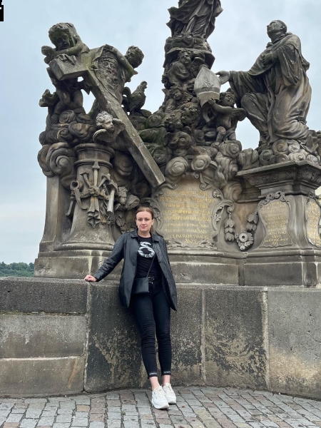 Elena (Metz) / Réf. 91502 / Adhérente Agence Amélie