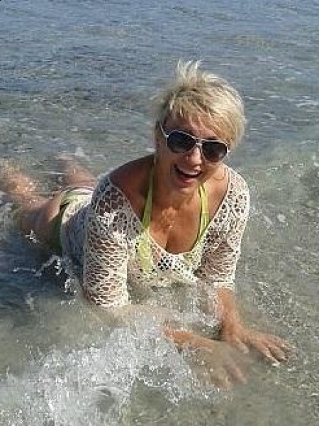 Elena (Mulhouse) / Réf. 91503 / Adhérente Agence Amélie