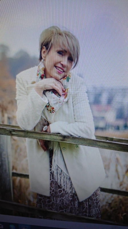 Photo de Elena (Mulhouse) / Réf. 91503 / Agence Amélie