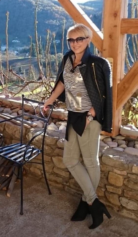 Photo de Elena (Mulhouse) / Réf. 91503 / Agence Amélie