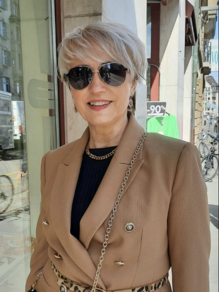 Elena (Mulhouse) / Réf. 91503 / Adhérente Agence Amélie