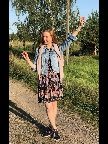 Olga / Réf. 91521 / Adhérente Agence Amélie