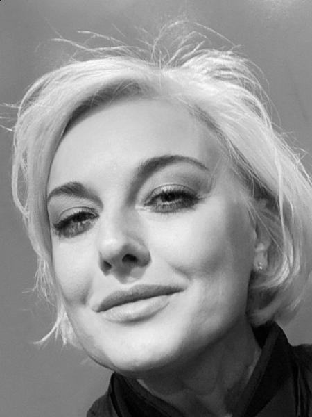 Marina / Réf. 91549 / Adhérente Agence Amélie