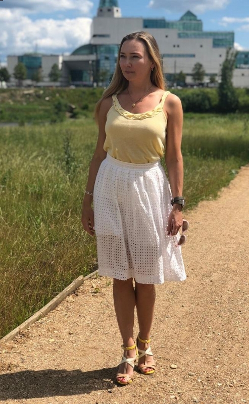 Photo de Olga (bientôt à Paris) / Réf. 91574 / Agence Amélie