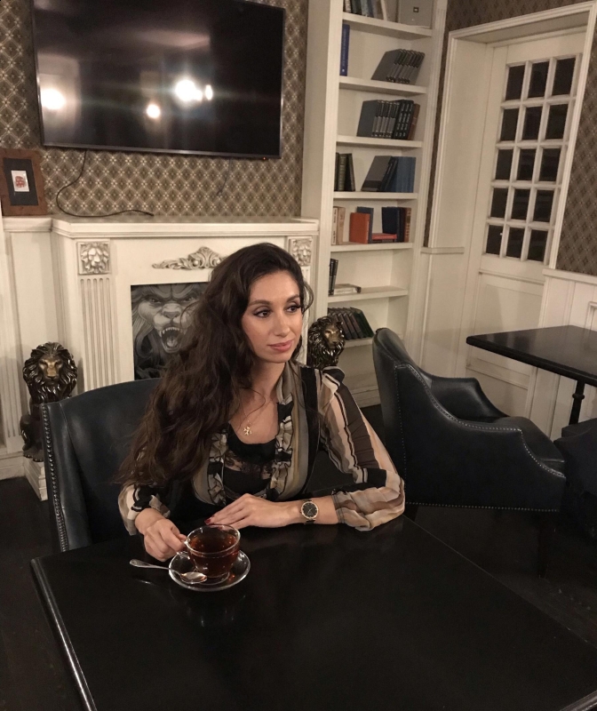 Photo de Aliona (Bientôt à Paris) / Réf. 91578 / Agence Amélie