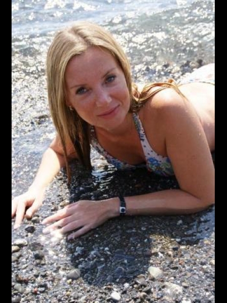 Svetlana / Réf. 91599 / Adhérente Agence Amélie