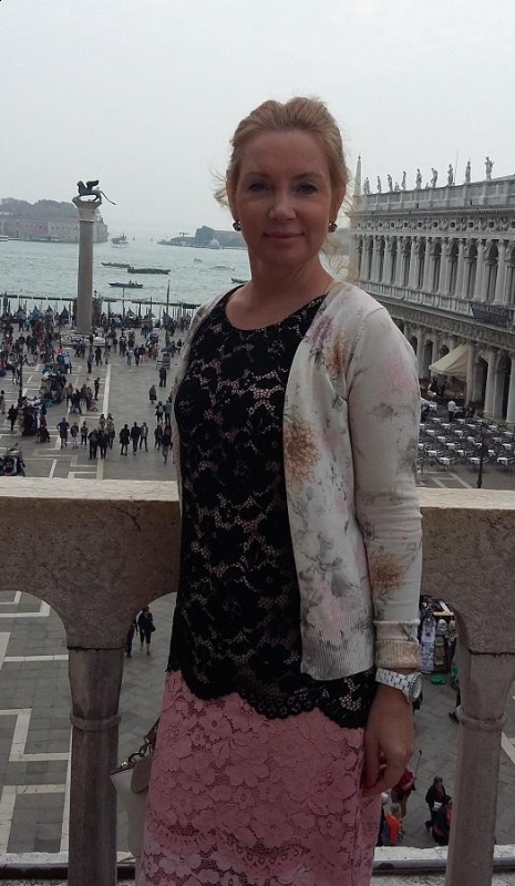 Photo de Svetlana / Réf. 91599 / Agence Amélie